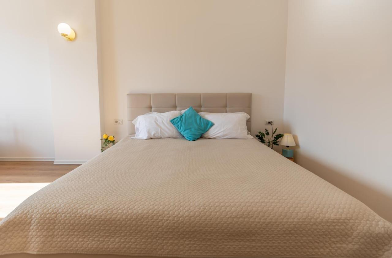 New Apartament Daire Tiran Dış mekan fotoğraf
